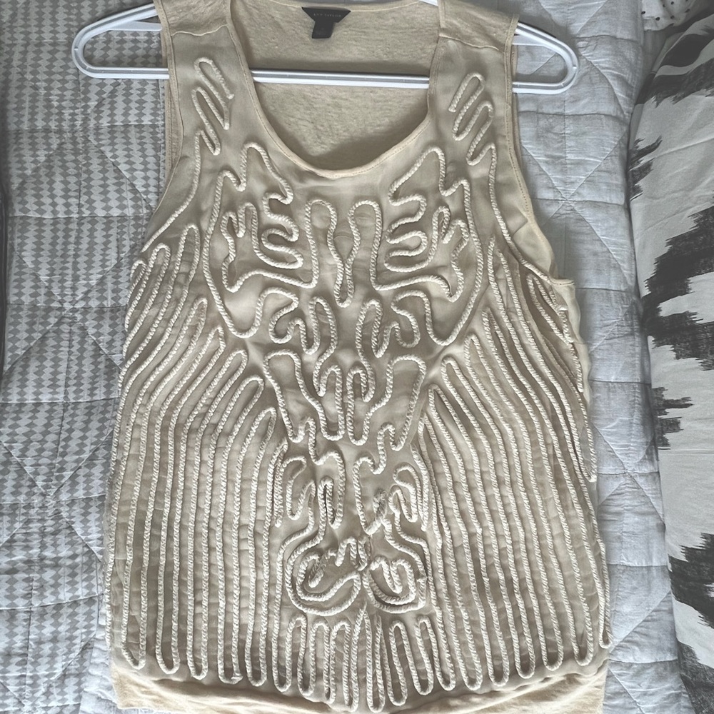 Sleeveless cream too with embroidered detailing by Ann Taylor. Size S.